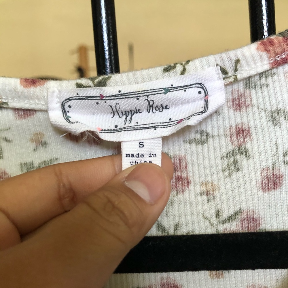 low scoop top